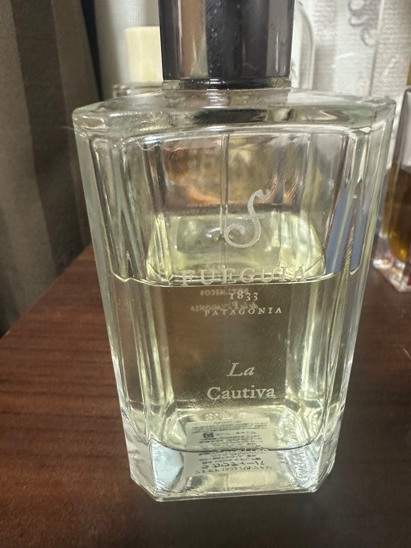 フエギア100ml La Cautiva 香水