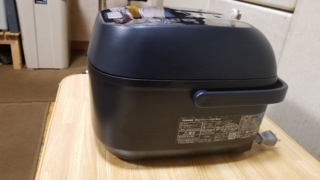 2024年製 東芝 圧力IH炊飯器 炎匠炊き 備長炭ダイヤモンド釜仕様