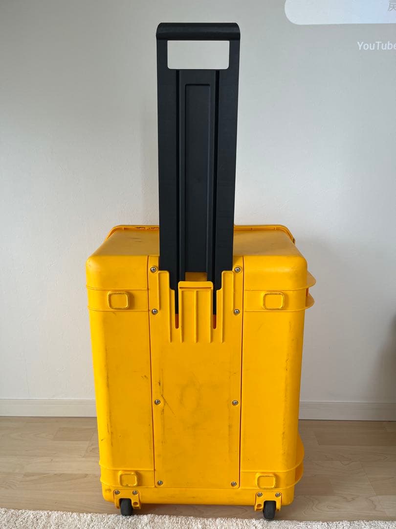 PELICAN AIR イエローケース キャスター付き