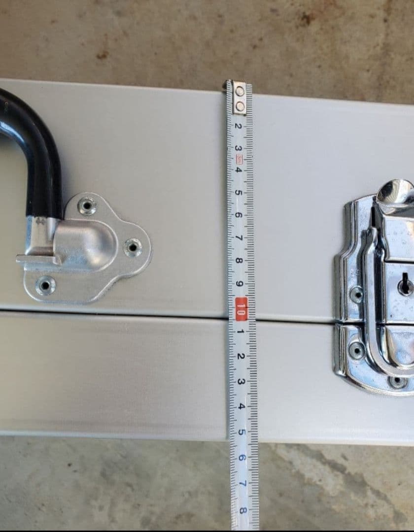 アルミ製シルバーケース2個セット中古品