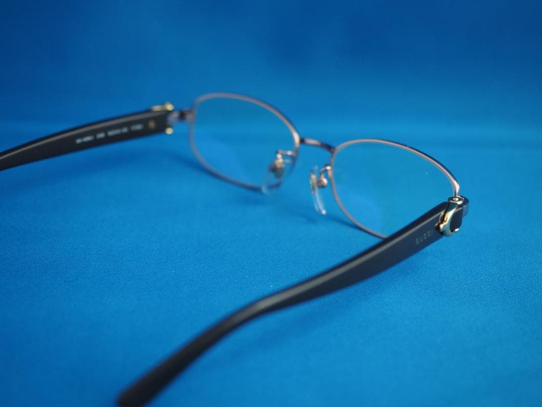 グッチ 度無しメガネ GG4269J 未使用です