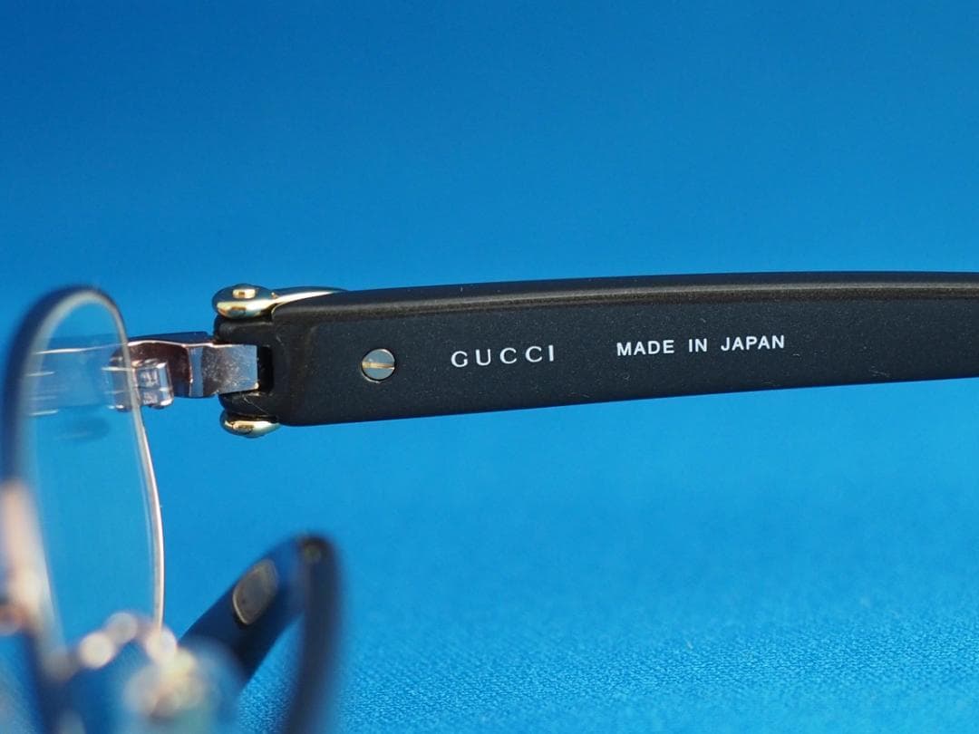 グッチ 度無しメガネ GG4269J 未使用です