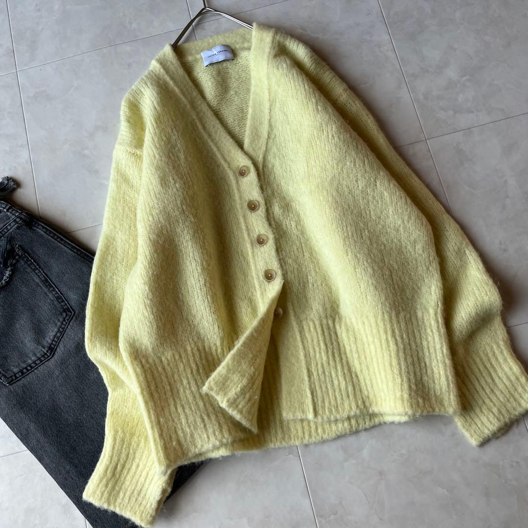 ユナイテッドアローズ✨上質ふわもこアルパカVネックニットカーデ　黄