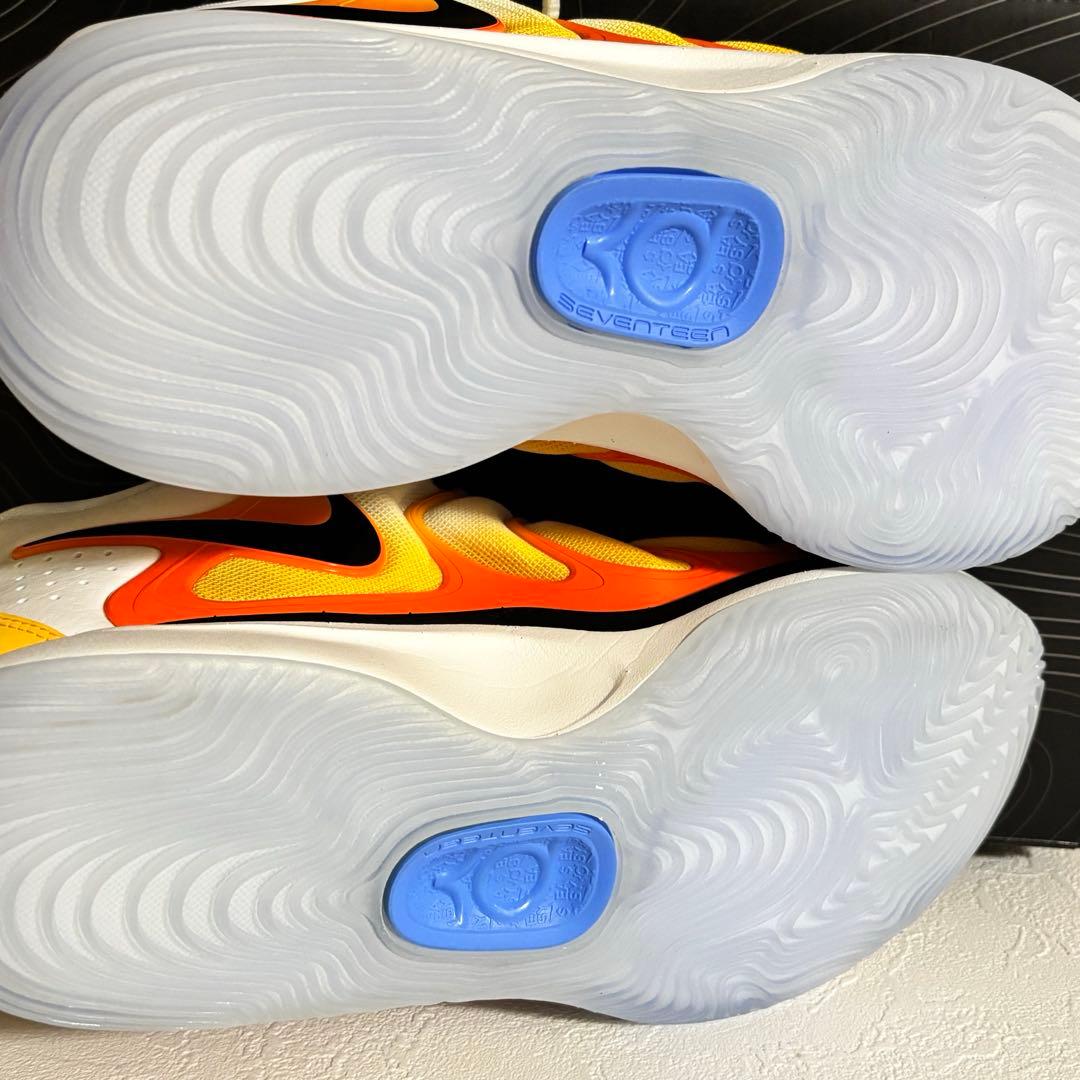 【新品】NIKE KD17 EPケビン デュラント27.5 ㎝　バスケシューズ