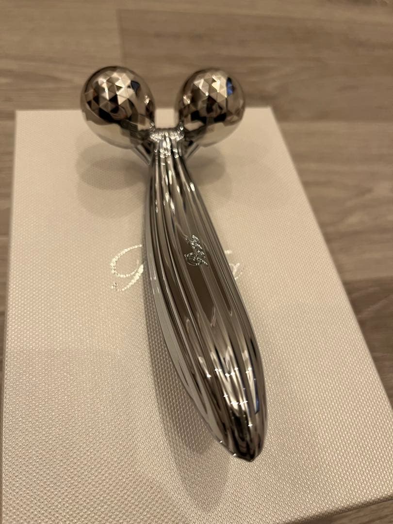 美品　ReFa CARAT RAY FACE MTGリファカラットレイフェイス