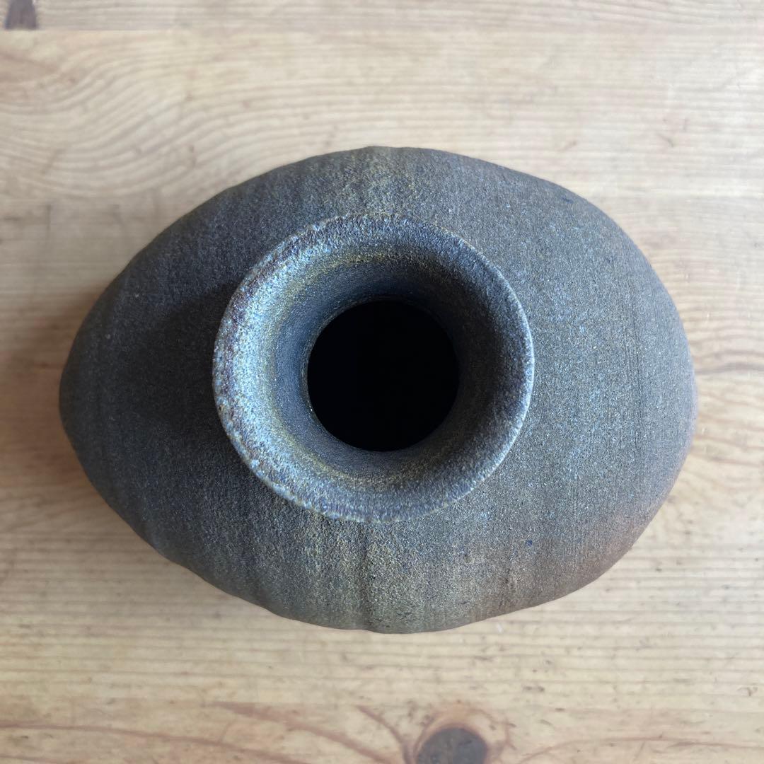 不可治窯 （ふかちがま）樺澤 健治作 南蛮俵花入　供箱あり