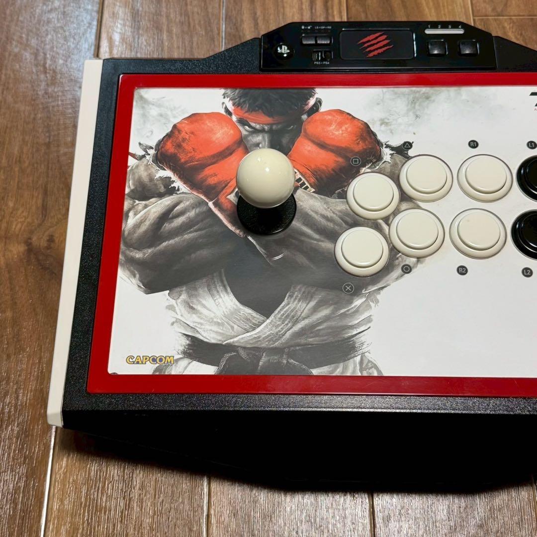 マッドキャッツTE2トーナメントエディション アケコン　アーケードコントローラー