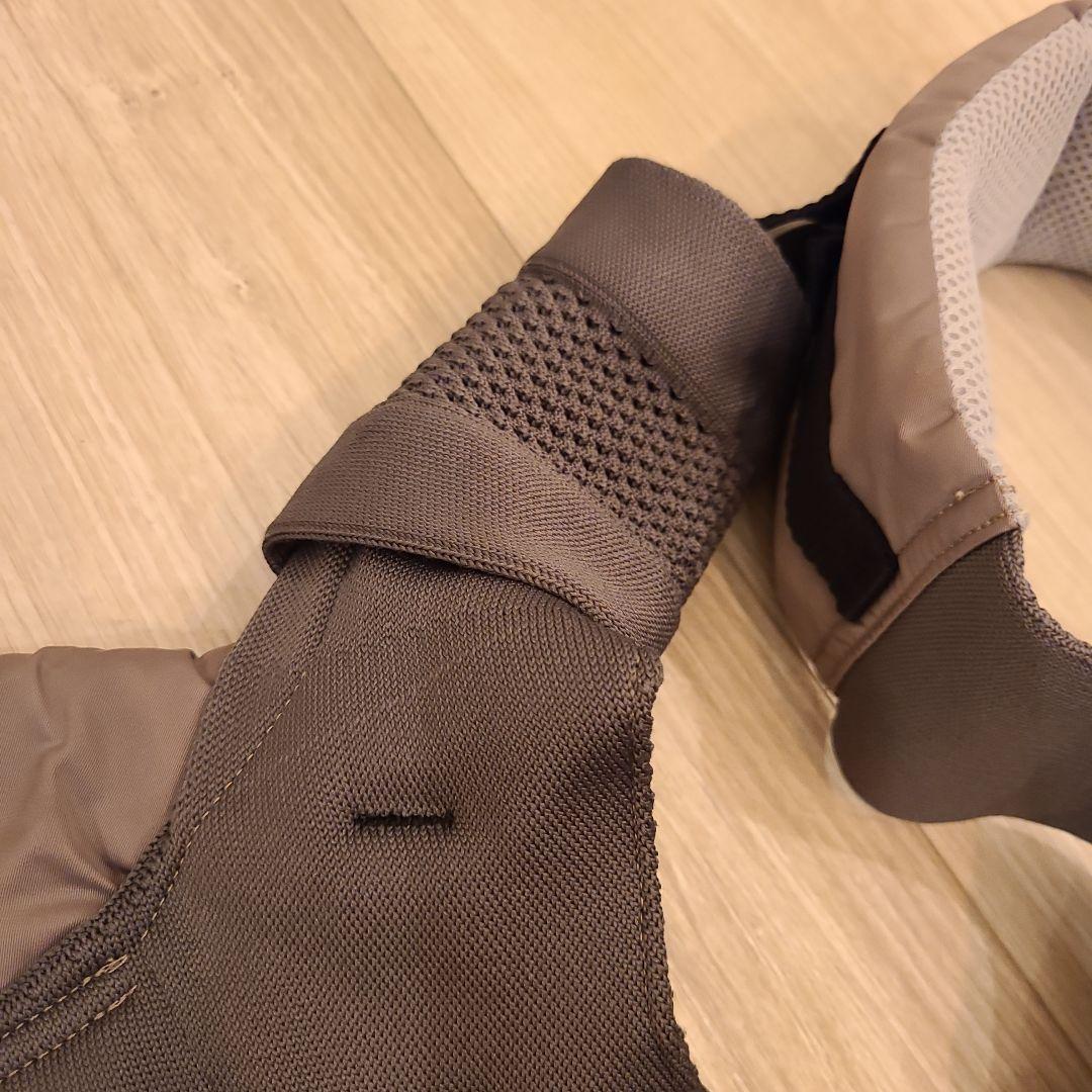 HUGLM　ハグルム ベビーキャリア　抱っこ紐