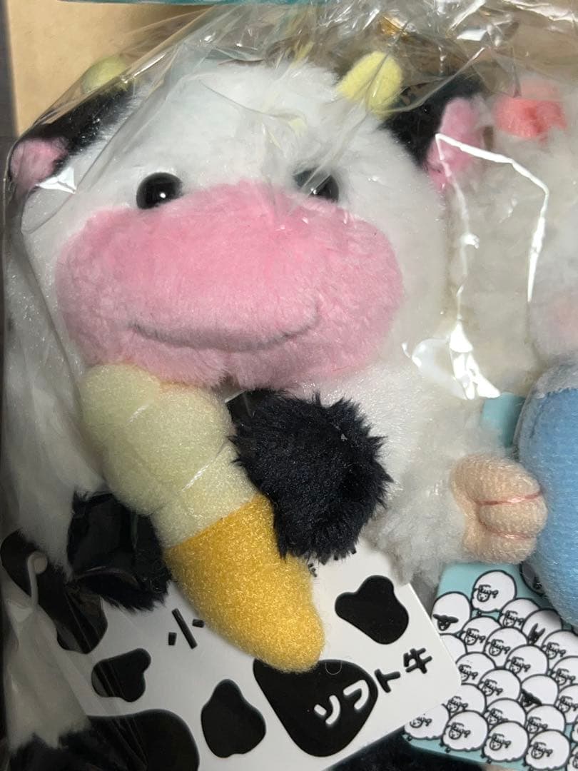 小岩井農場　ソフト牛　ミルキー羊　ぬいぐるみ2個セット