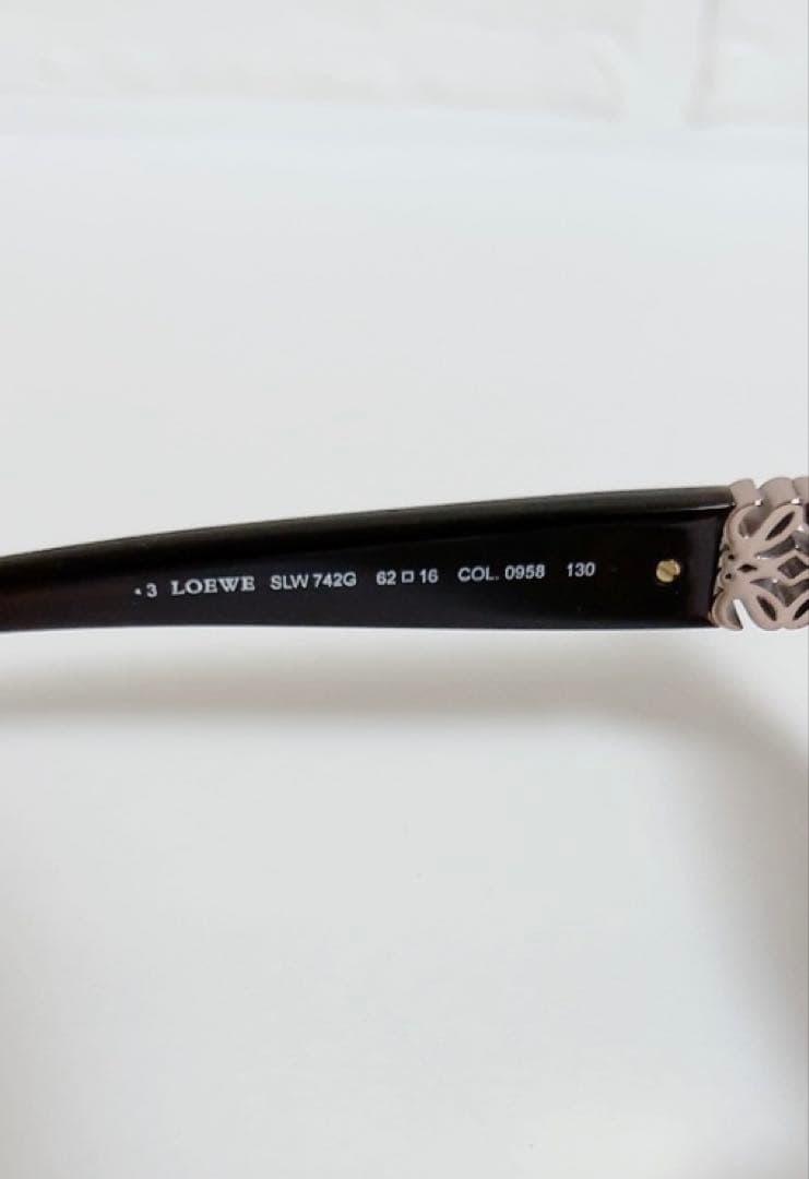 ロエベ　LOEWE サングラス　SLW742G 62□16 130