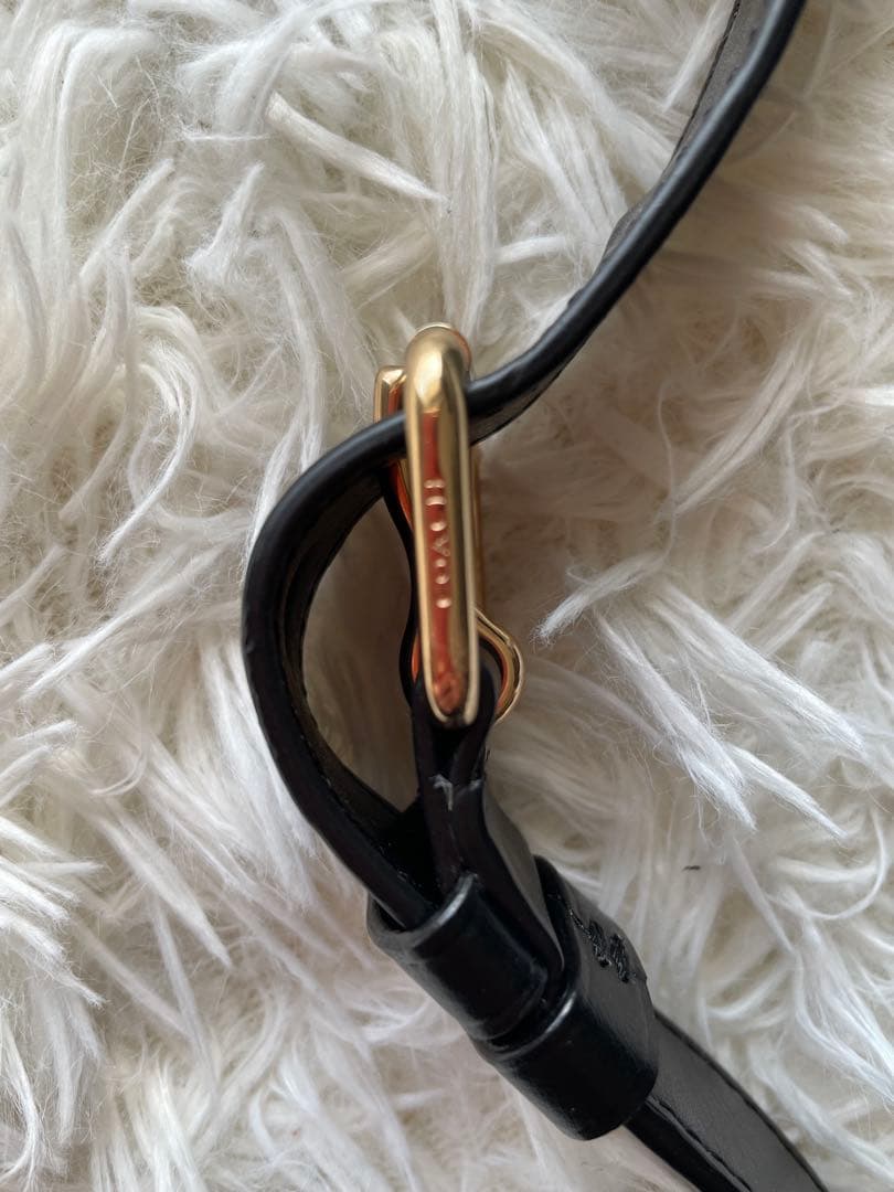 美品✨coach ボディーバッグ　ショルダーウエスト　チャーム付