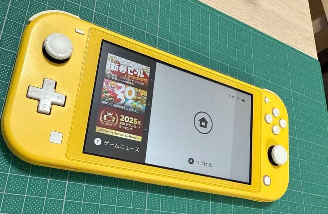 Nintendo Switch Lite イエロー 傷あり ※ACアダプターなし