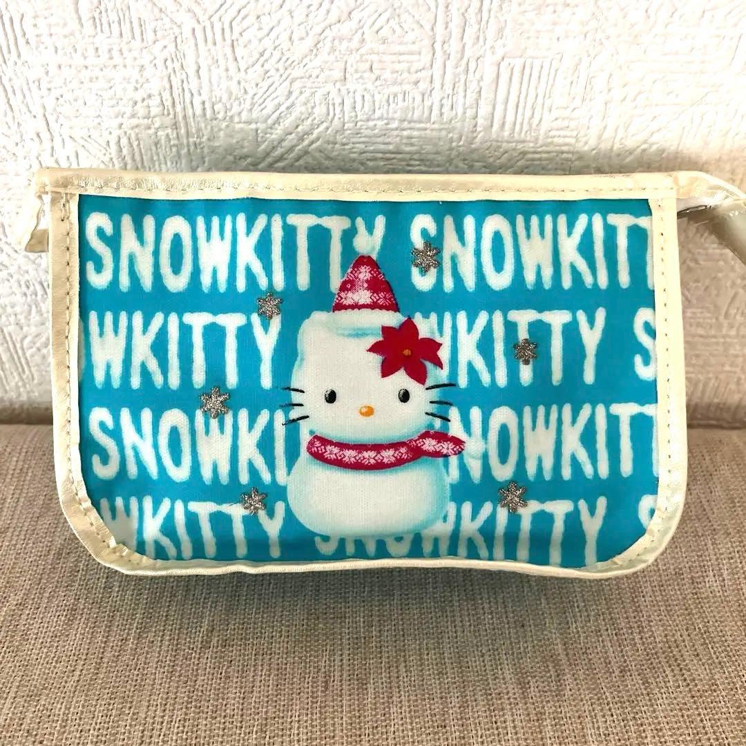 レア‼️スノーキティ ポーチ 青 ブルー 雪 雪だるま キティMan