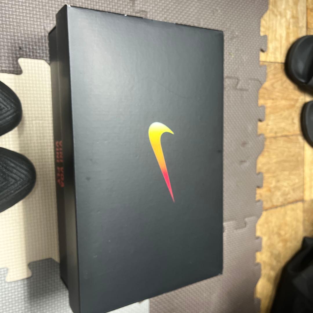 ナイキマーキュリアルヴェイパー16 vini Jr.