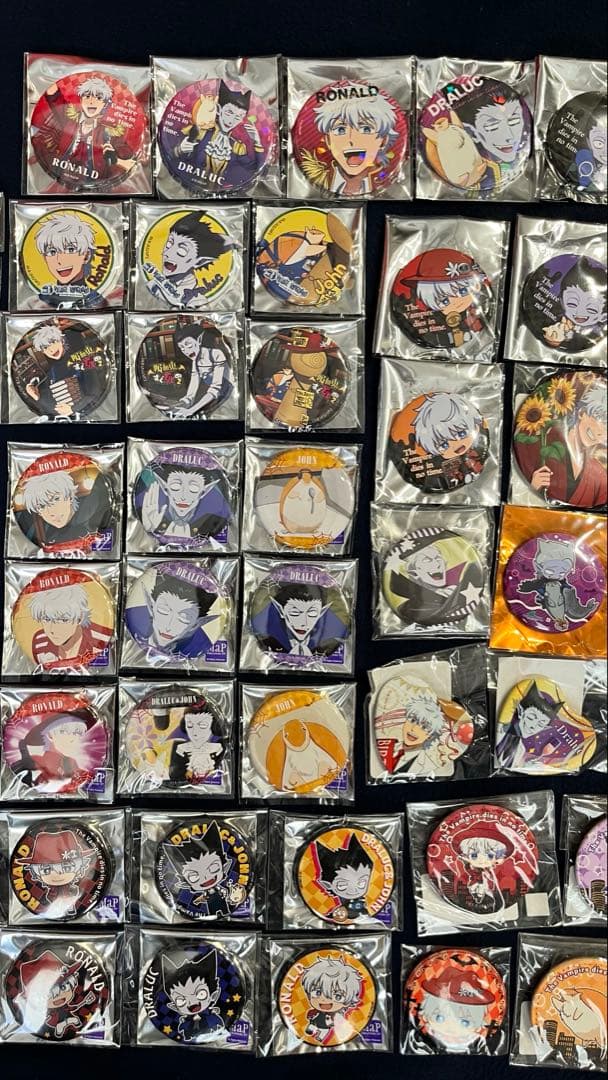 吸血鬼すぐ死ぬ　缶バッジ　63点　セット　まとめ売り　ロナルド　ドラルク　ジョン
