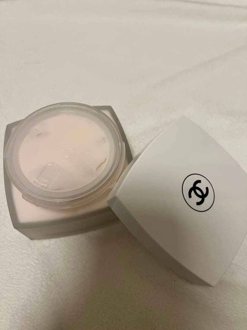 シャネル　ザ ボディ クリーム