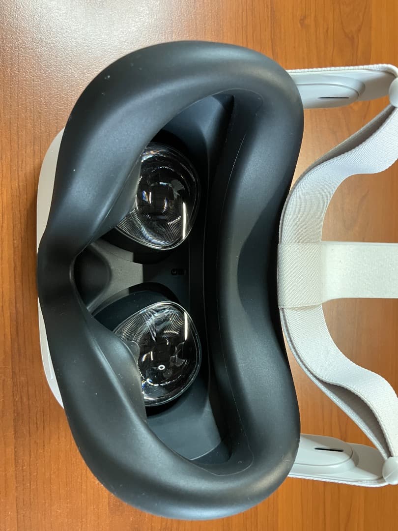  Quest 2 256GB 本体及びコントローラー