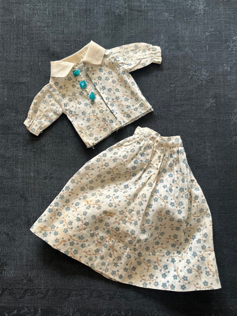 アンティーク人形ドレス チャイナヘッドパリアンビスクドールショルダーペグドール