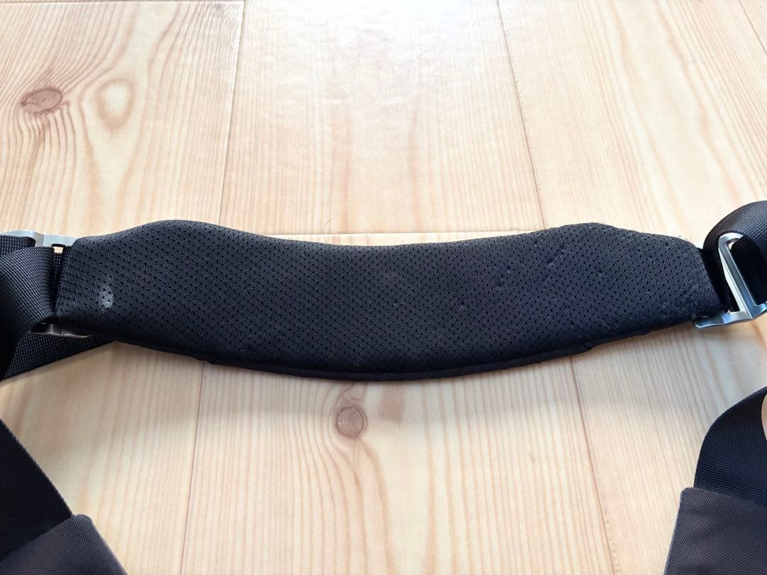 ARC’TERYX MISTRAL 8 ショルダーバッグ ブラック 廃盤