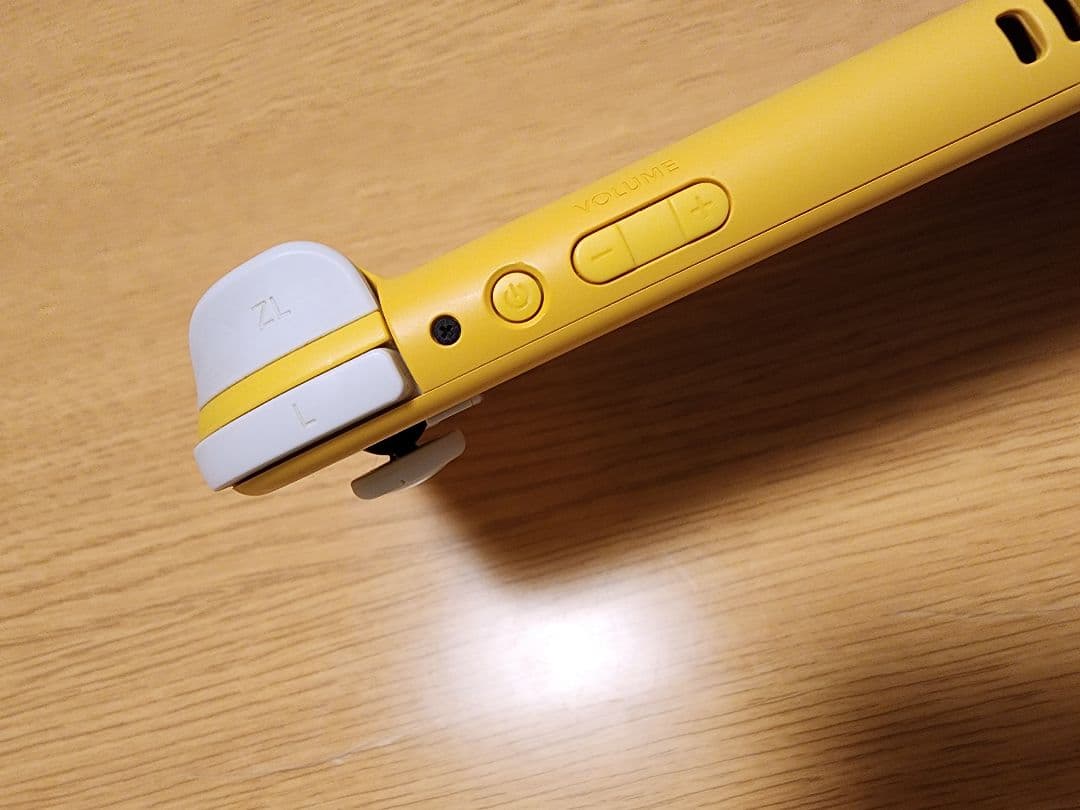 Nintendo Switch Lite イエロー 本体 ACアダプター&箱付き