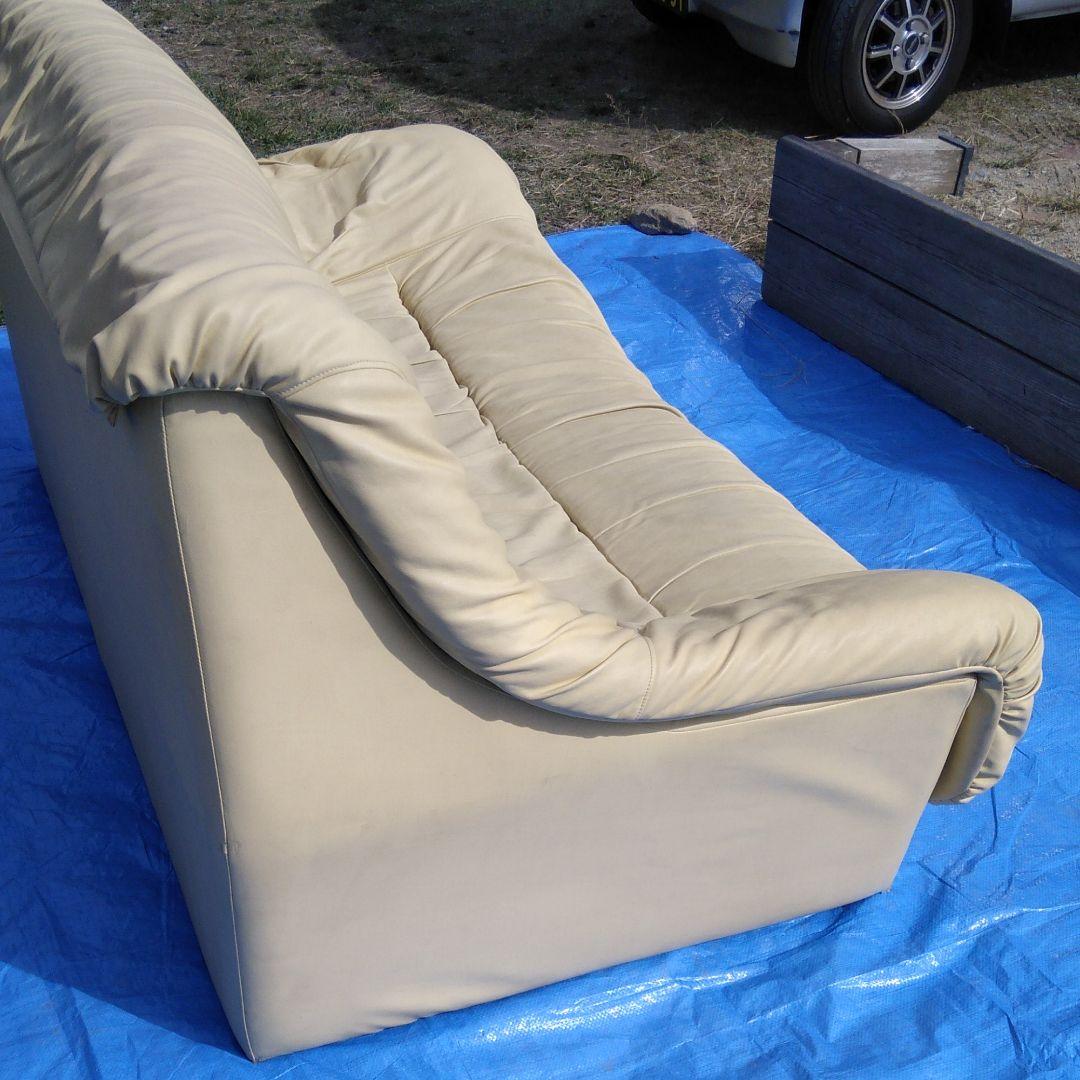 二人掛けソファー