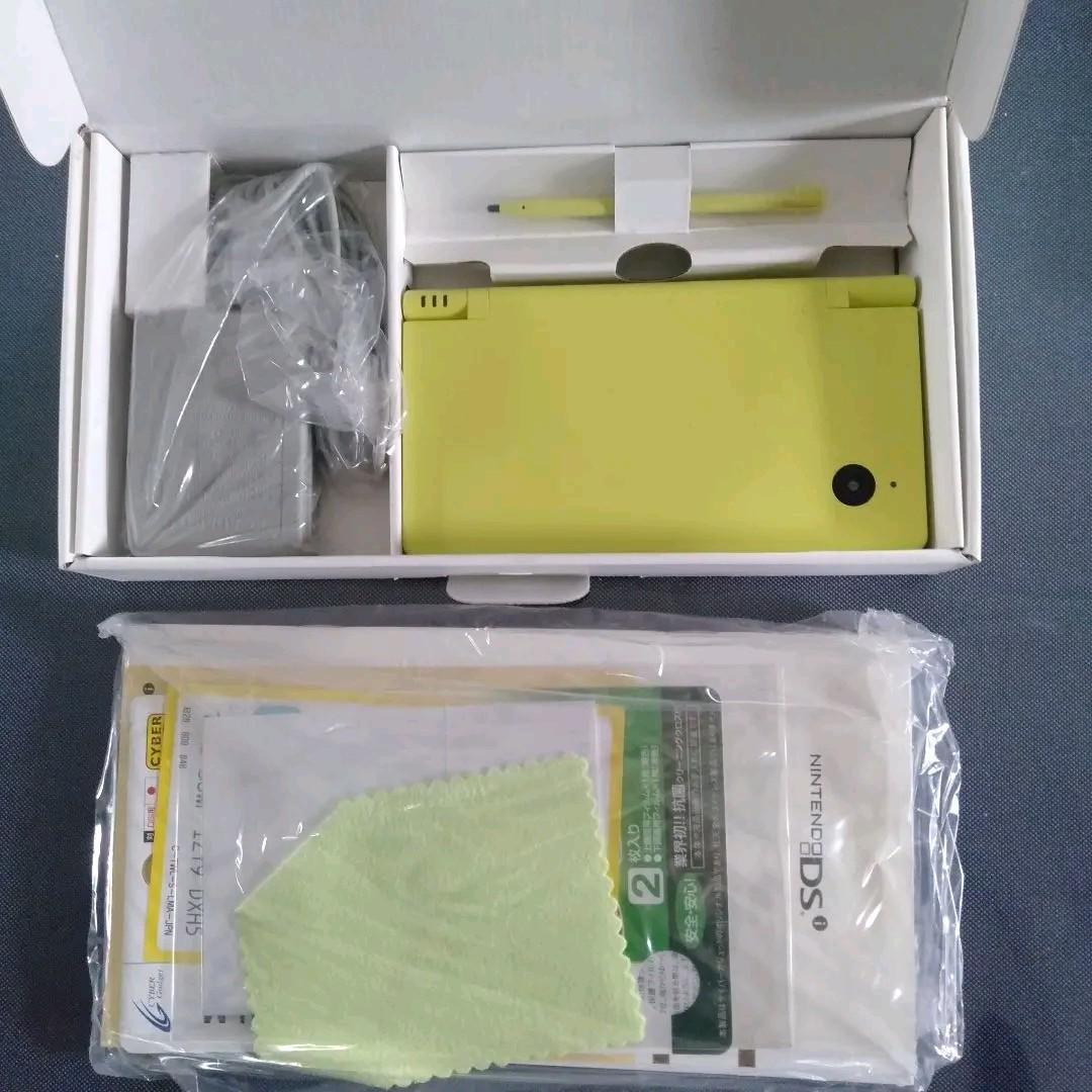 新品同様 NINTENDO DS ニンテンドー DSi 本体