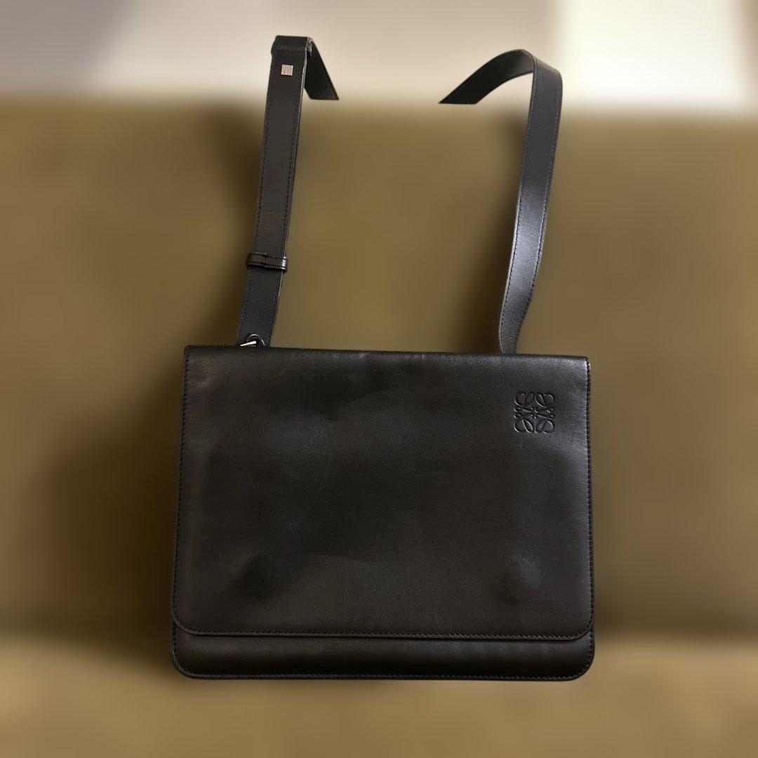 loewe メッセンジャーバッグ
