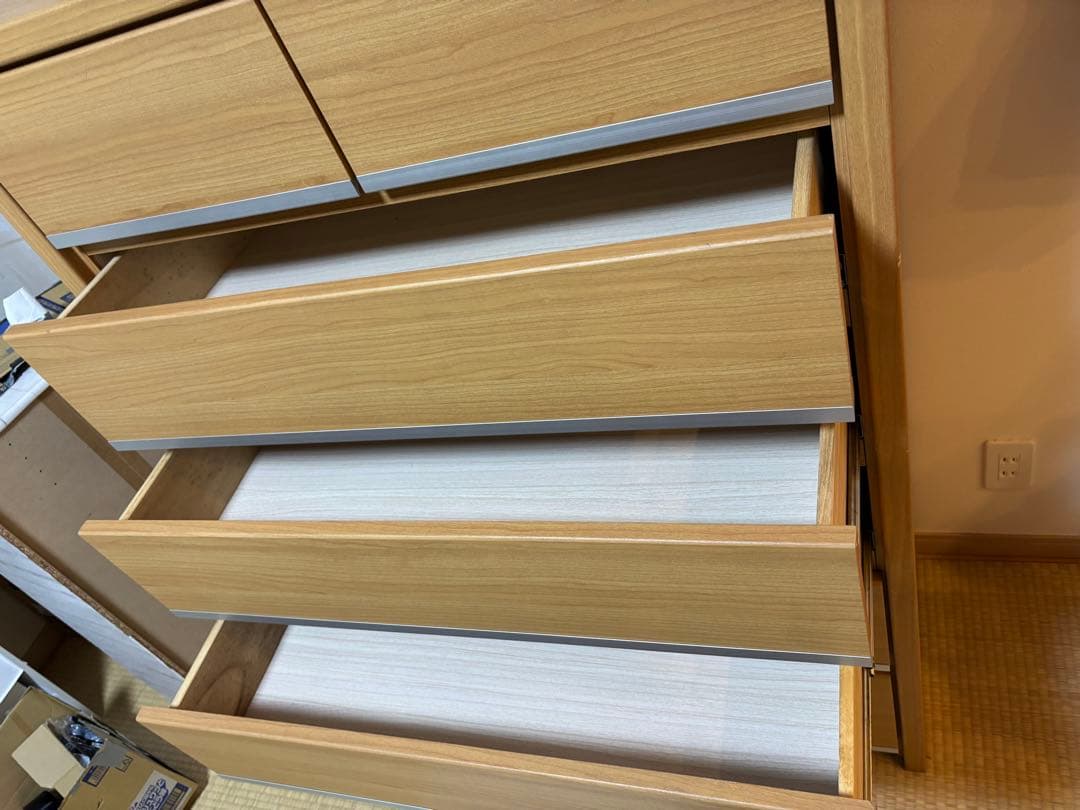 ニトリ　 チェスト　タンス　衣類収納　ナチュラルウッド 6段　レール付