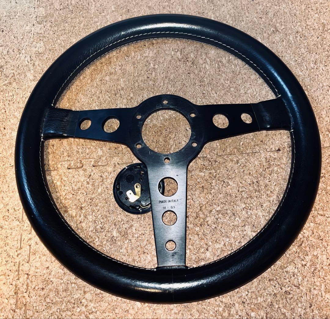 よ*し様 MOMO ステアリング prototipo 黒　レザー