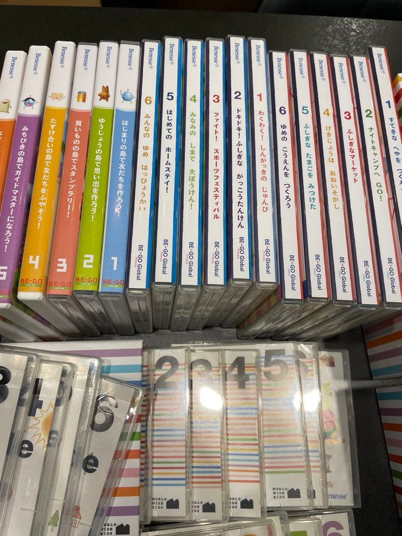ワールドワイドキッズ　DVD CD その他セット