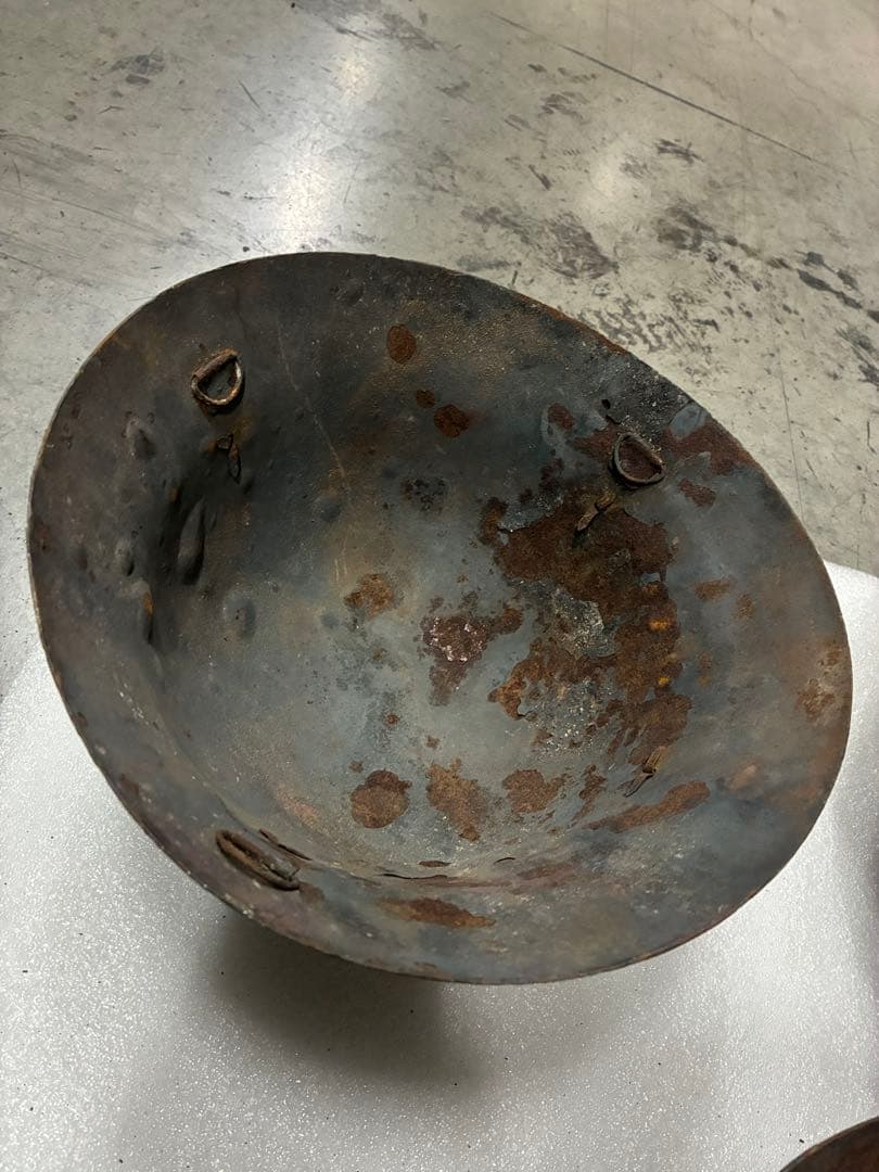 当時物 旧日本軍 鉄帽 陸軍 大日本帝国 ヘルメット ミリタリー 鉄製 鉄かぶと