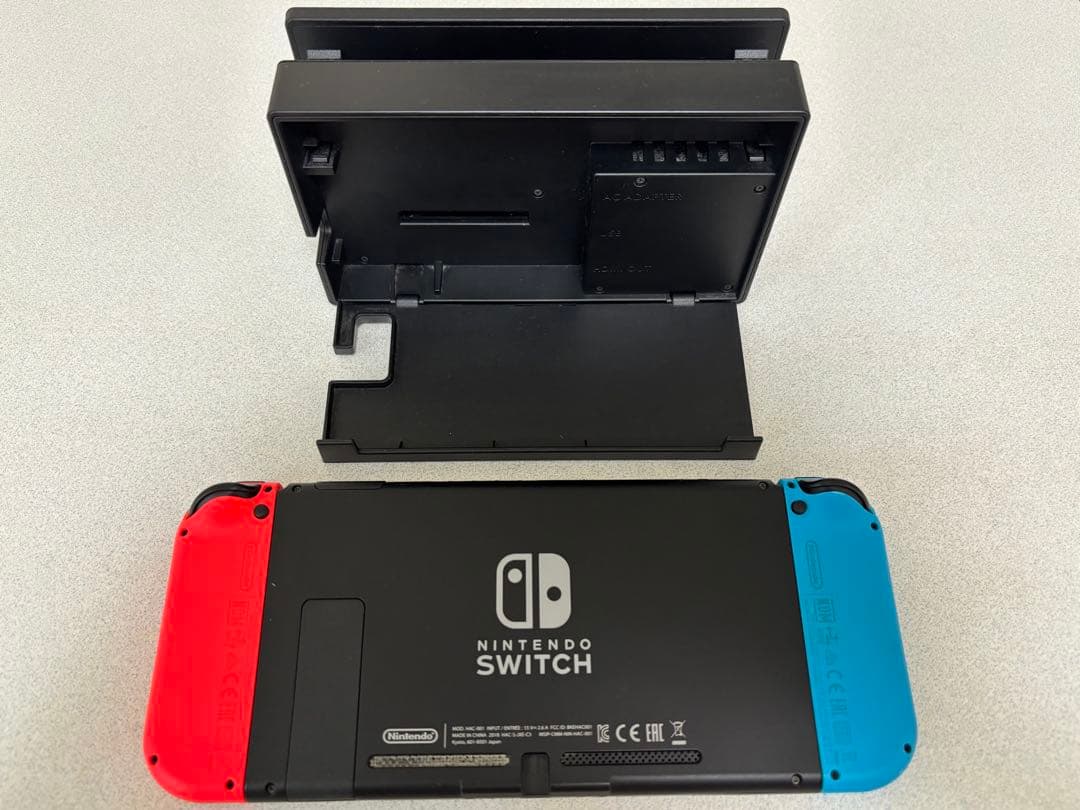 ニンテンドースイッチ 本体 青/赤 充電器付き