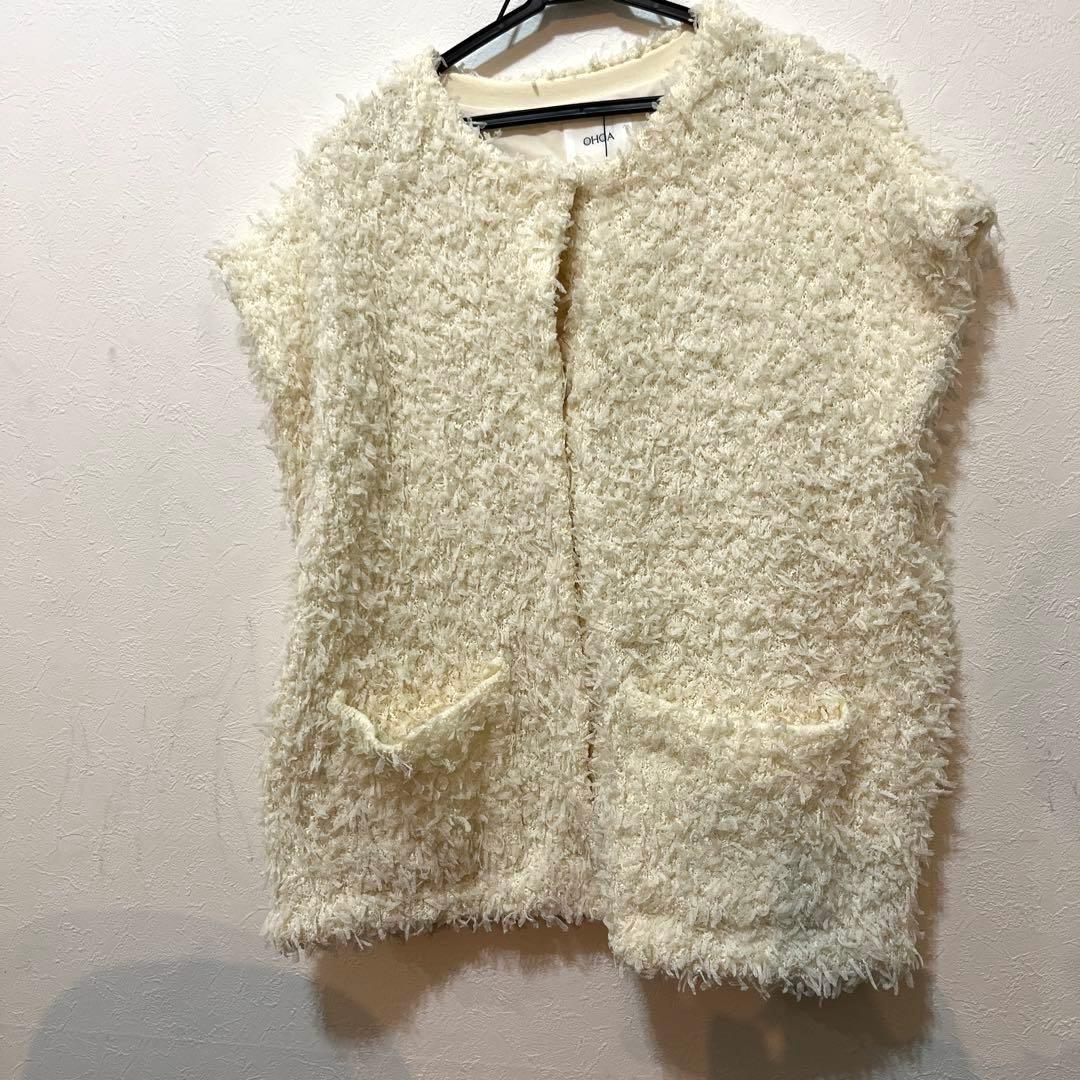 美品　OHGA モケベスト　ホワイト
