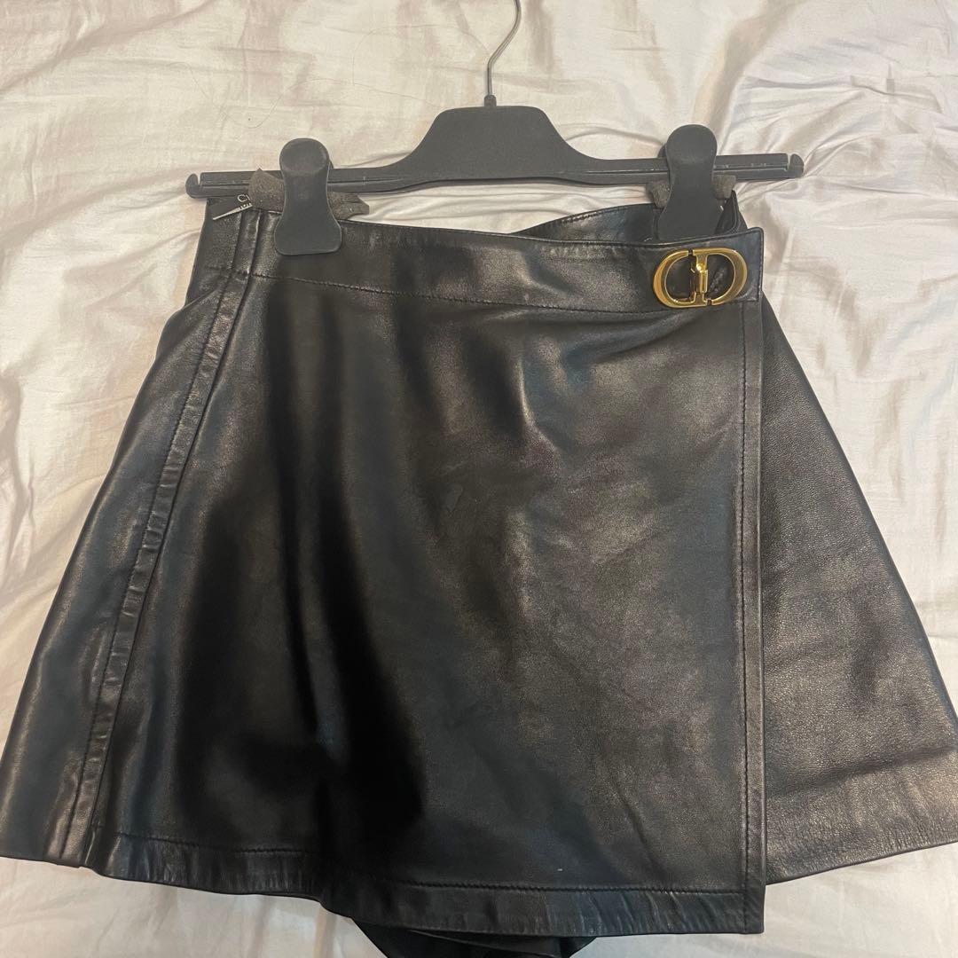 DIOR CDバックルレザースカートキュロット