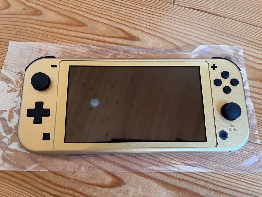 Switch Lite - Hyrule Edition ハイラルエディション