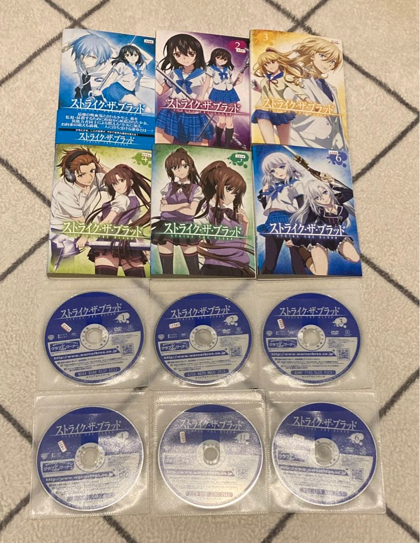 ストライク・ザ・ブラッド　 DVD 1期〜5期　全巻セット　アニメ　レンタル落ち