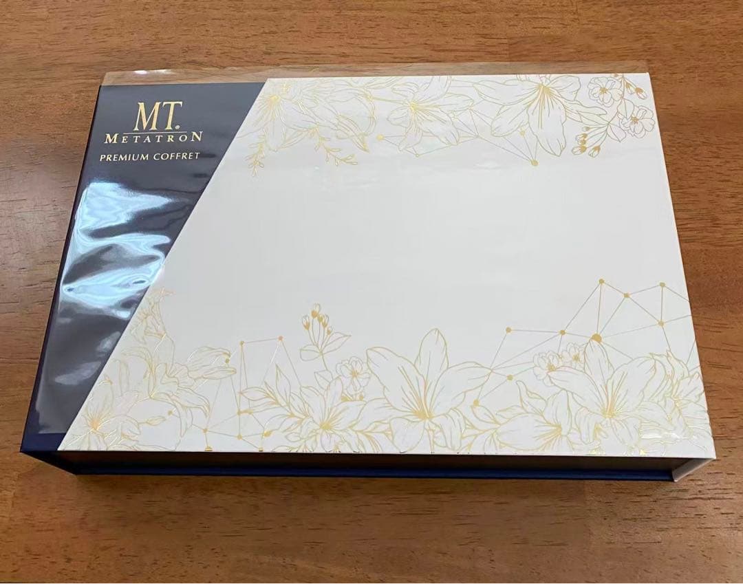 プレミアムコフレ　クリスマスコフレ2025 新品未使用　MT メタトロン