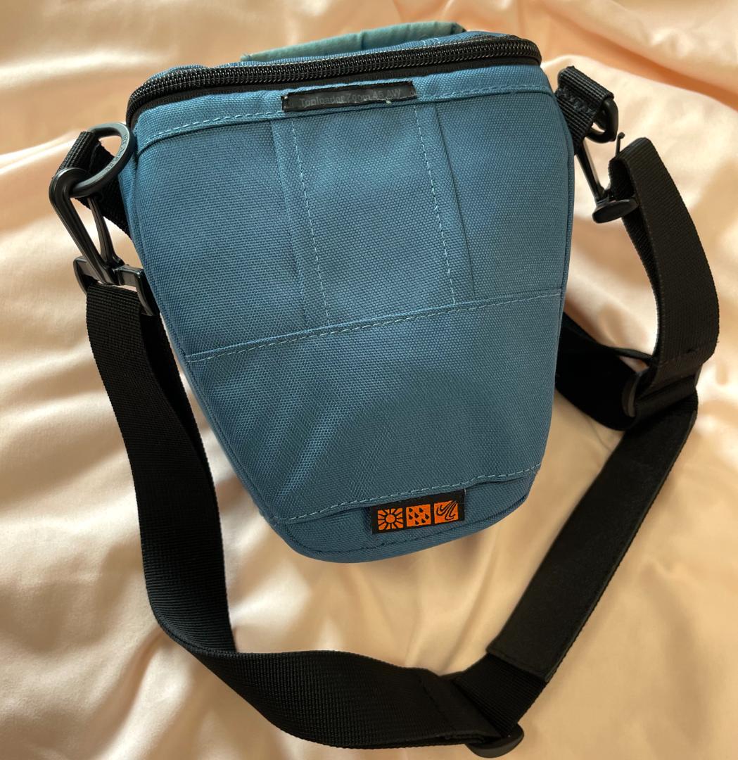 Nikon D3000 / AF-S 18-70mm レンズセット 中古