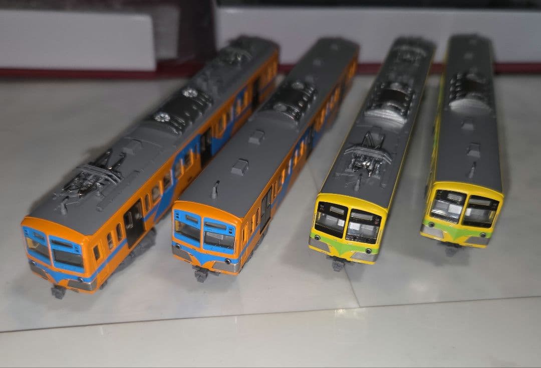 ラウンドハウス(KATO) 流鉄5000形タイプ「流星」「なの花」4両セット