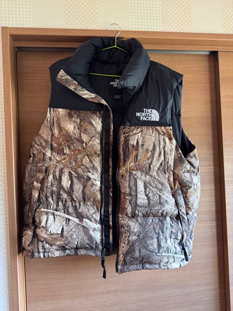 ノースフェイス 枯葉柄　US限定　ダウンベスト