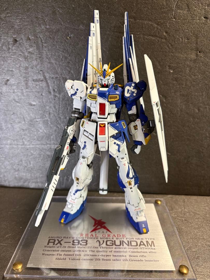 RG RX-93νガンダム 九龍版全塗装済完成品 クーロン九龍ガンダム