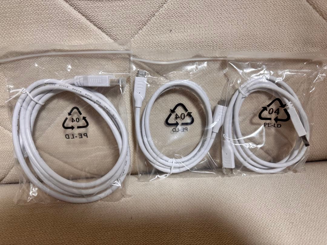 Pixio ポータブルモニター ホワイト