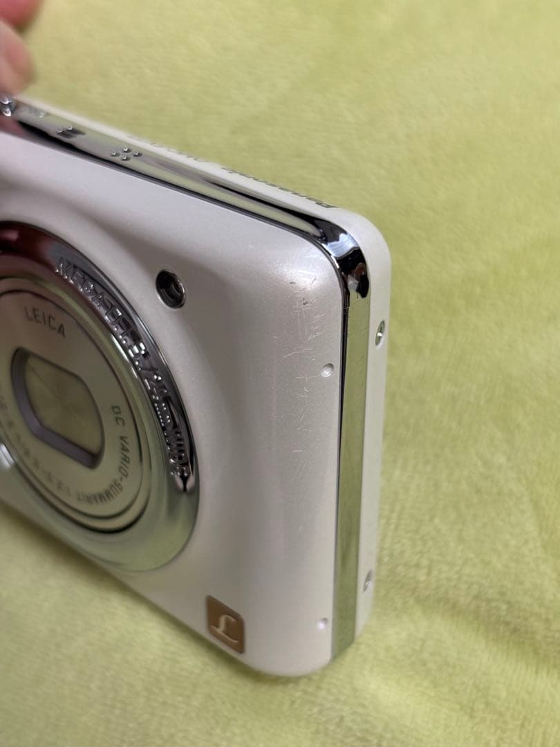 パナソニック DMC-FX77 ホワイト デジカメ ルミックス 動作確認済み