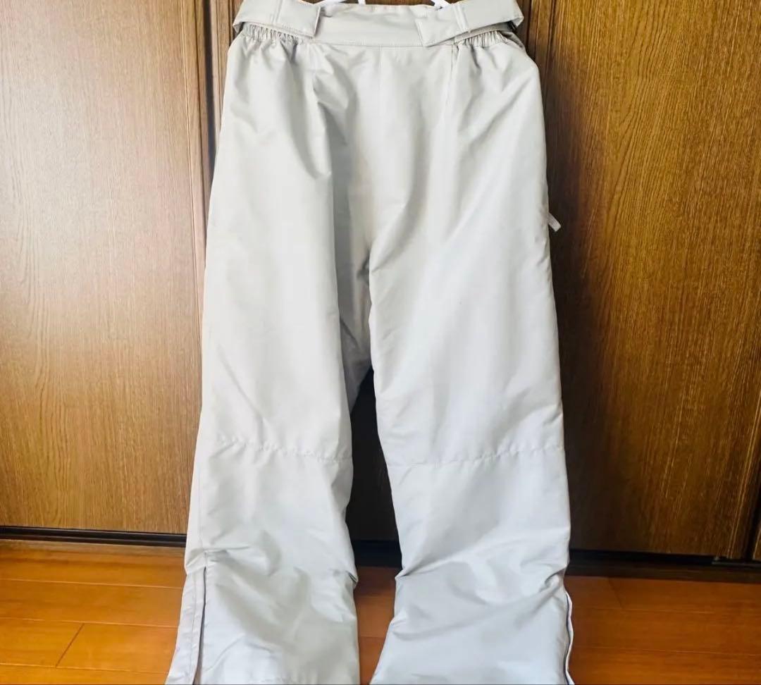 【本日限定値下げ】スキー・スノーボード　ウエア上下セット