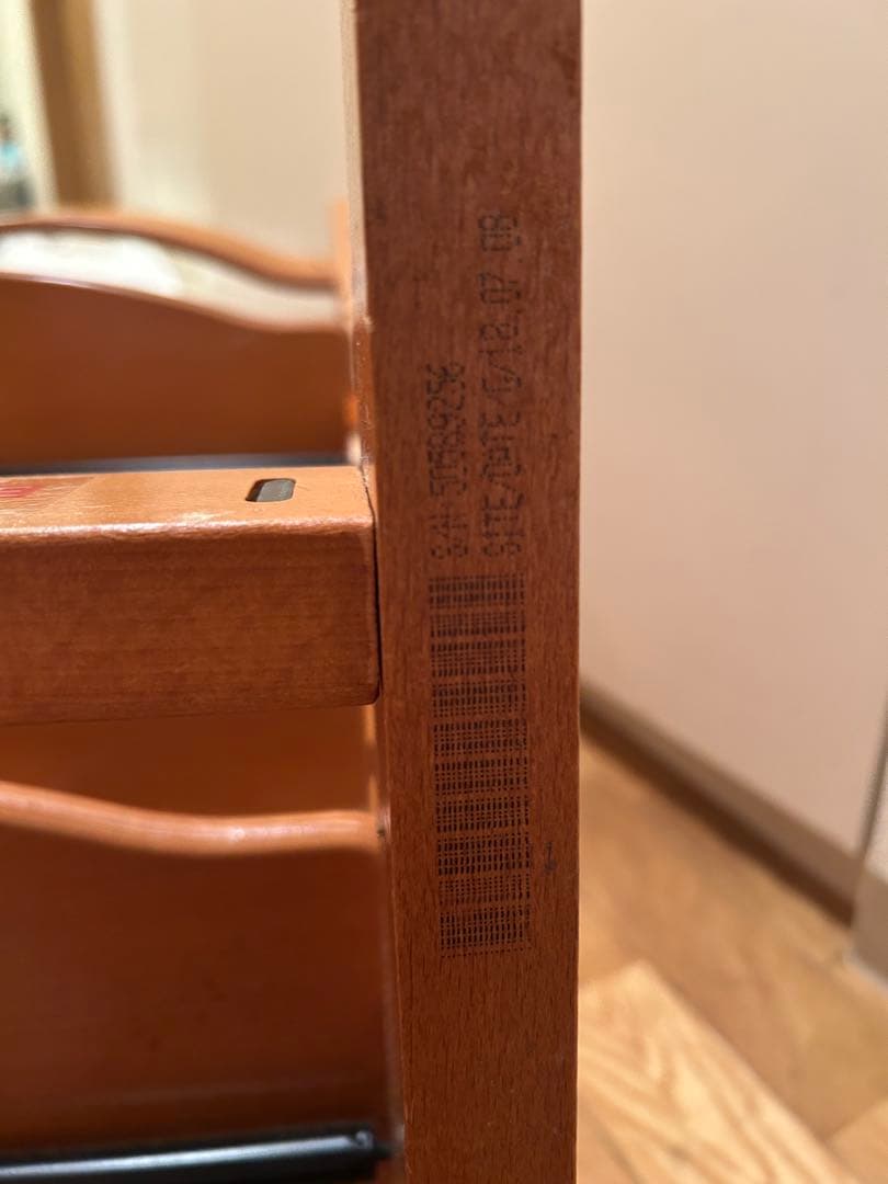 STOKKE ストッケ トリップトラップ　床の傷防止パッド付