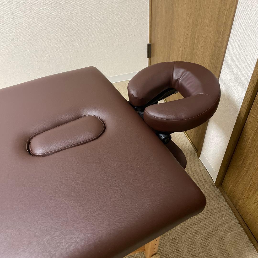 【幅70センチ】折りたたみ式　マッサージベッド　施術台　エステ　マッサージ
