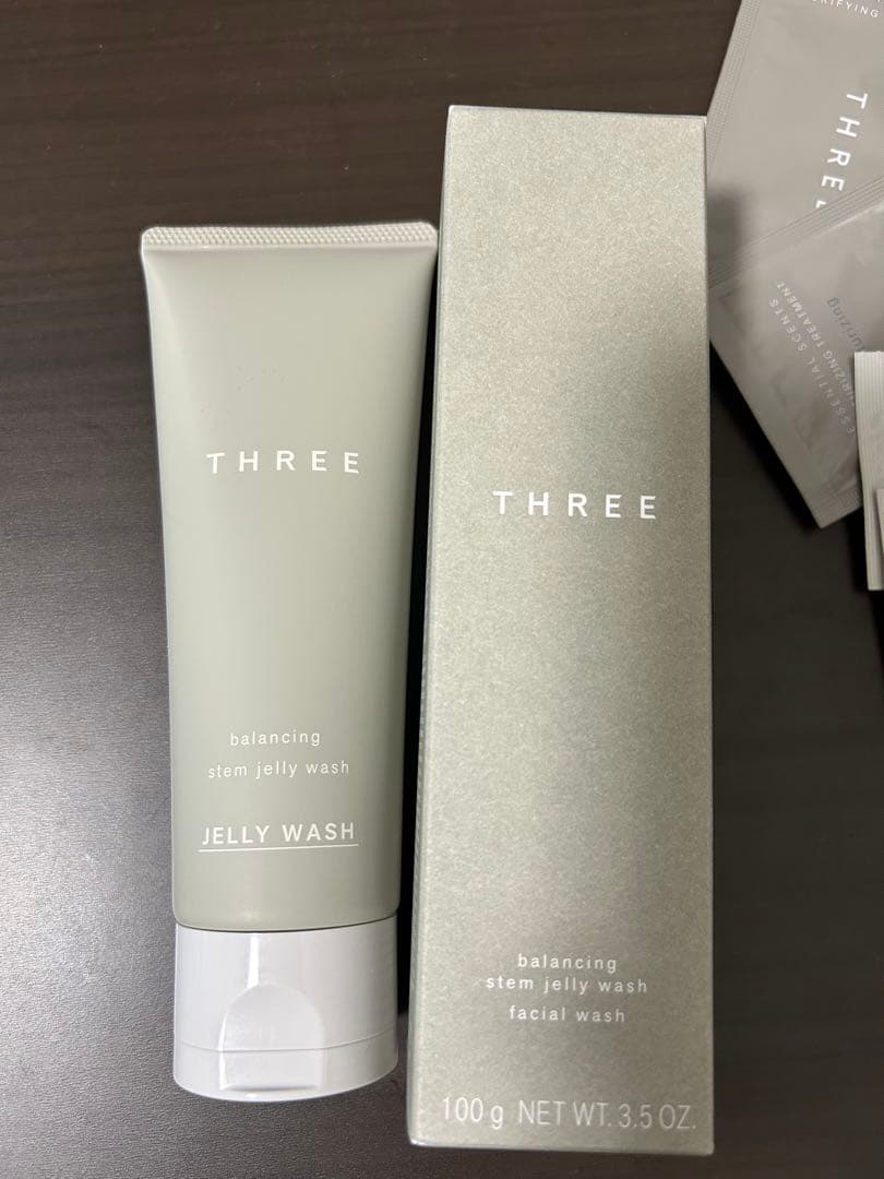 THREE トライアルセット バランシング