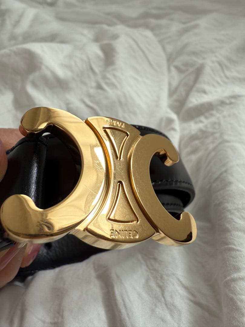 CELINE ミディアム トリオンフ ベルト