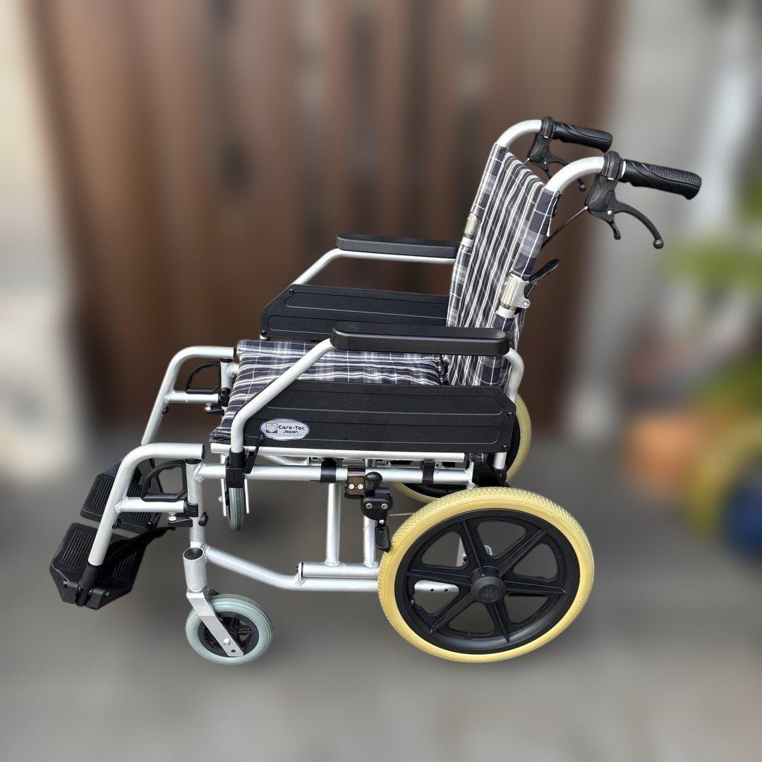 軽量アルミ製チェック柄車椅子　美品