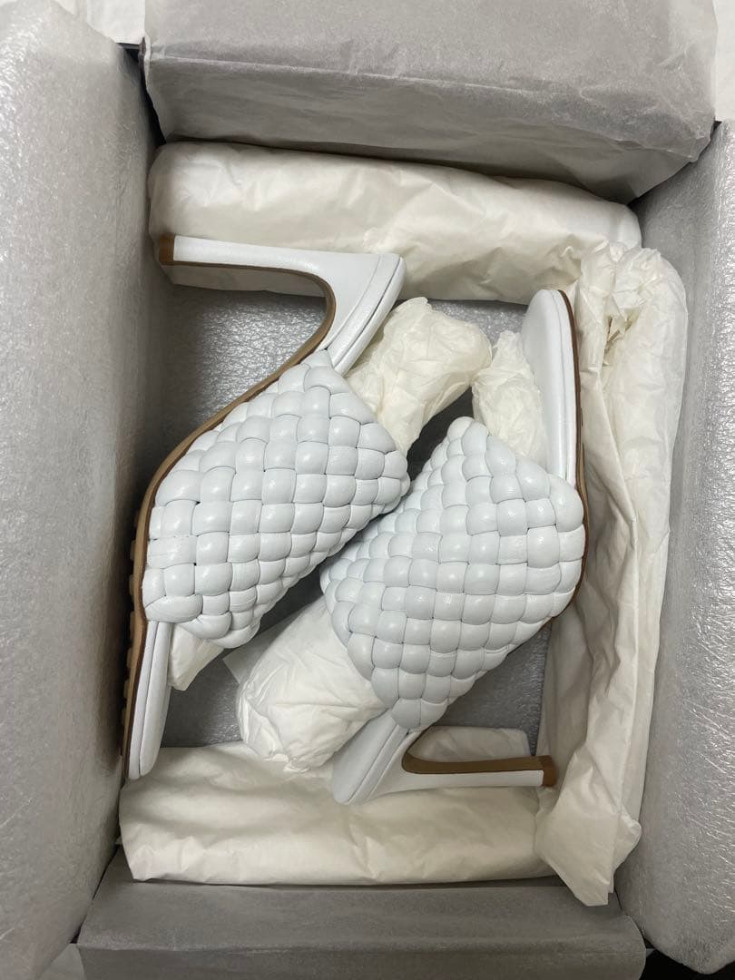 ボッテガ・ヴェネタ BOTTEGA VENETA ミュール